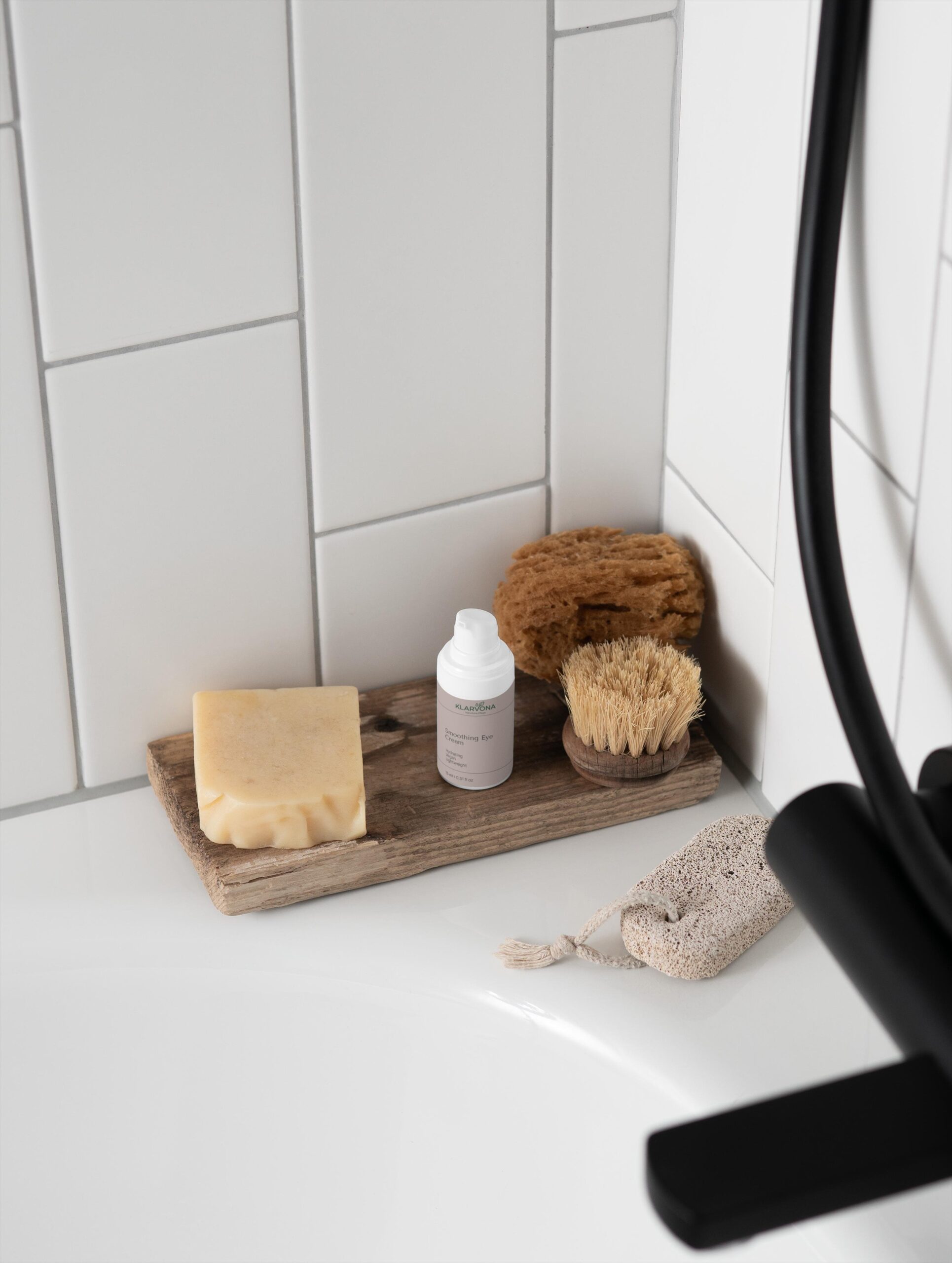 Klarvona Glättende Augencreme (Smoothing Eye Cream) – Bild 9